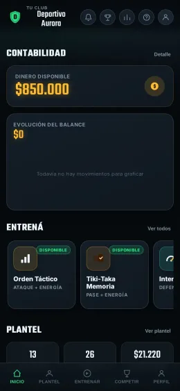 Panel de inicio del club en Tactical Soccer, con el dinero disponible y los minijuegos de entrenamiento